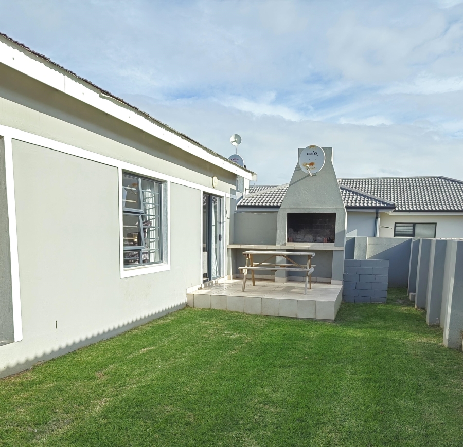 2 Bedroom Property for Sale in Fountains Estate Eastern Cape